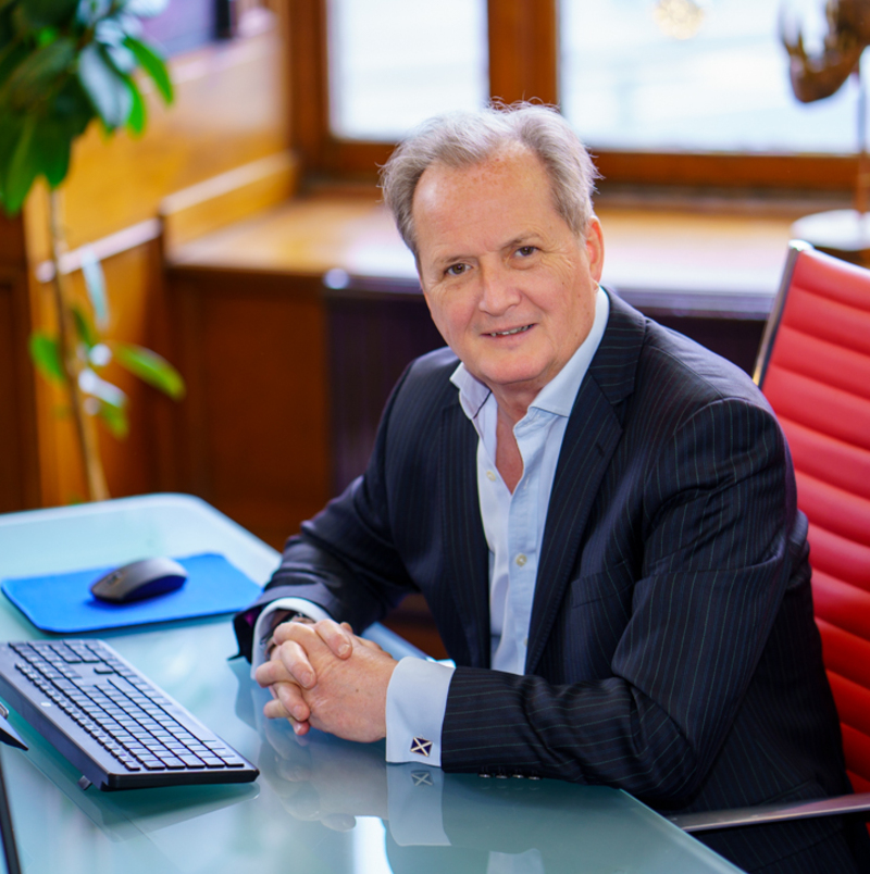 professional portrait, CEO - Commercial promotion